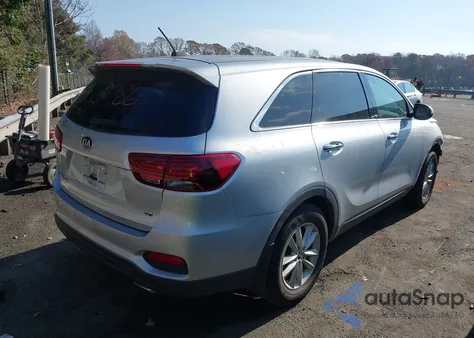 2019 Kia Sorento 3.3L Lx из США, поврежденный, VIN 5XYPG4A53KG492645